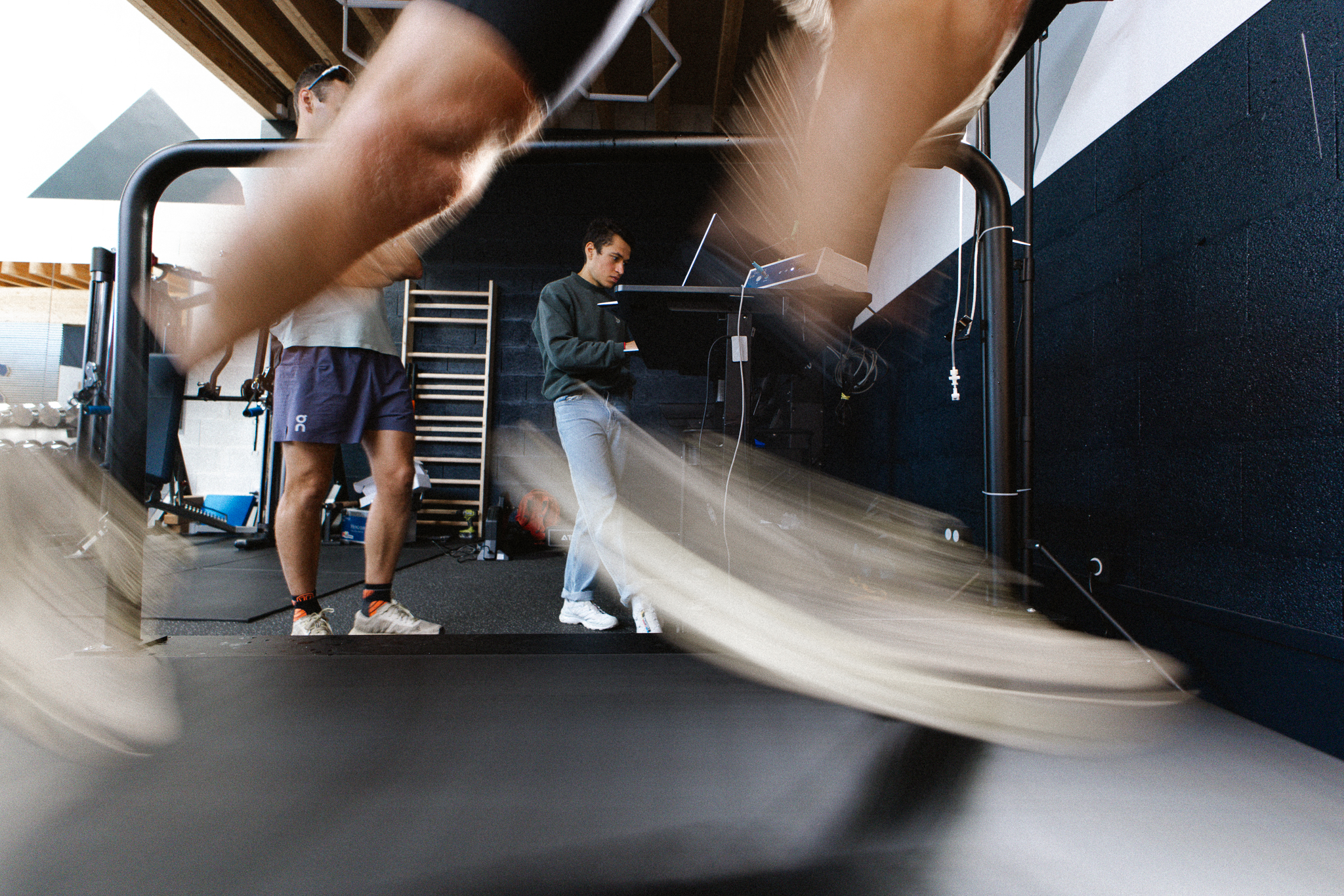 Test de course sur tapis roulant au laboratoire
